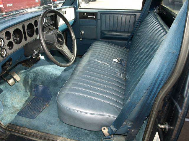 1982 Chevrolet S10 ES 2.4L AUTO