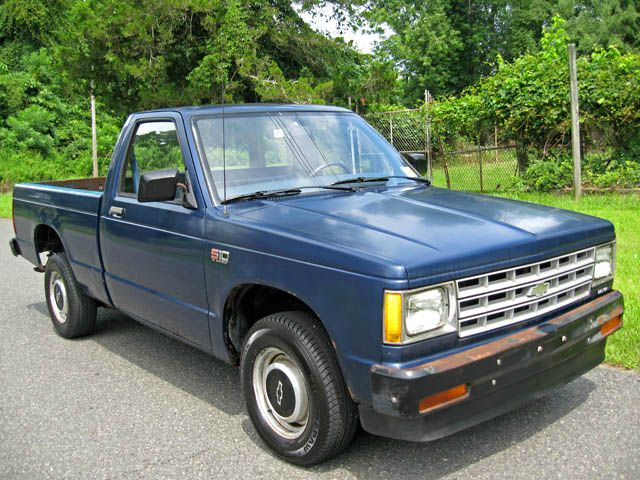 1985 Chevrolet S10 ES 2.4L AUTO