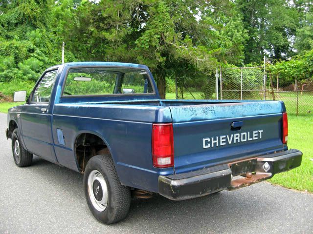 1985 Chevrolet S10 ES 2.4L AUTO