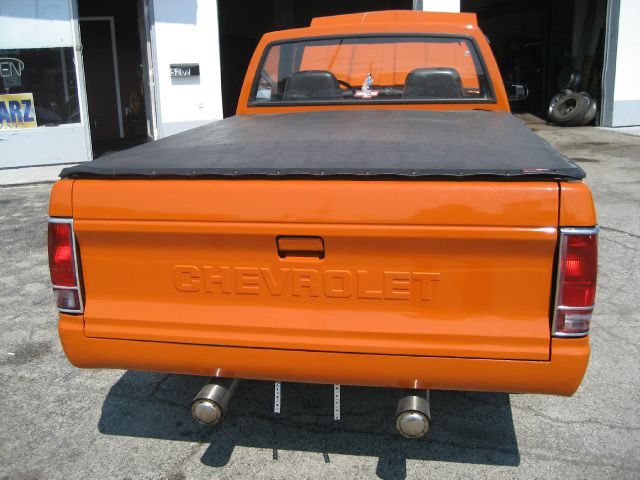 1986 Chevrolet S10 ES 2.4L AUTO