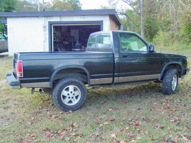 1992 Chevrolet S10 1500 LT 4WD