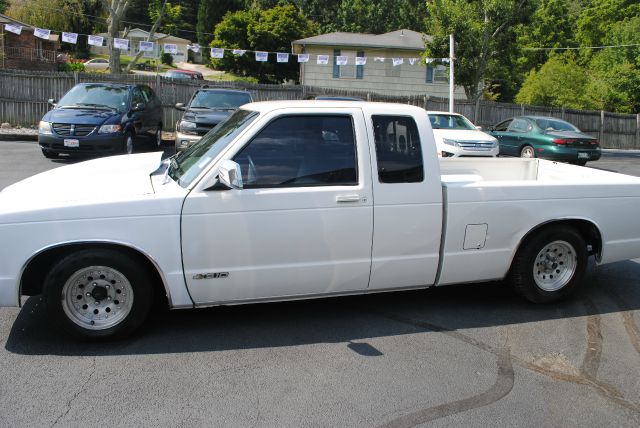 1993 Chevrolet S10 4dr Sdn 2.5L Turbo AWD