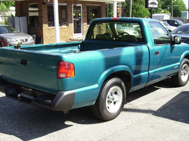 1995 Chevrolet S10 T Chairs