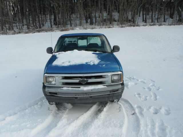 1995 Chevrolet S10 T Chairs