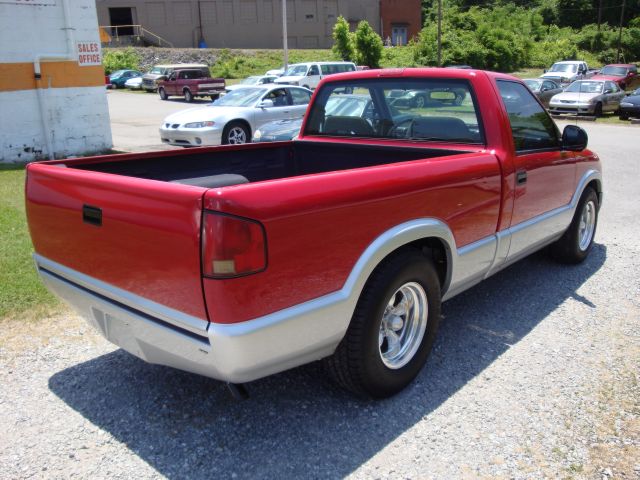 1995 Chevrolet S10 T Chairs
