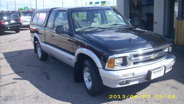 1996 Chevrolet S10 3.7 Sport
