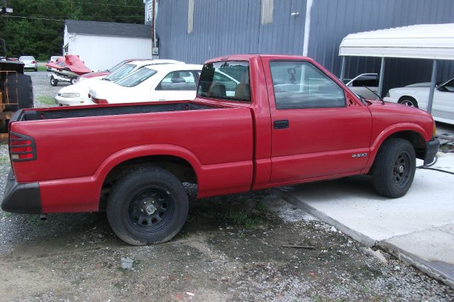 1996 Chevrolet S10 T Chairs