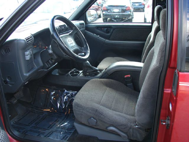 1997 Chevrolet S10 Handicap Lift And Control Leg 1 Owner