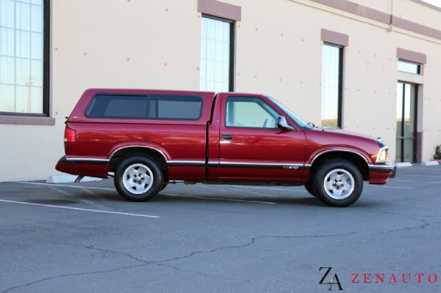 1997 Chevrolet S10 143.5 LTZ