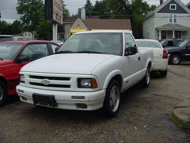 1997 Chevrolet S10 LT With DVD