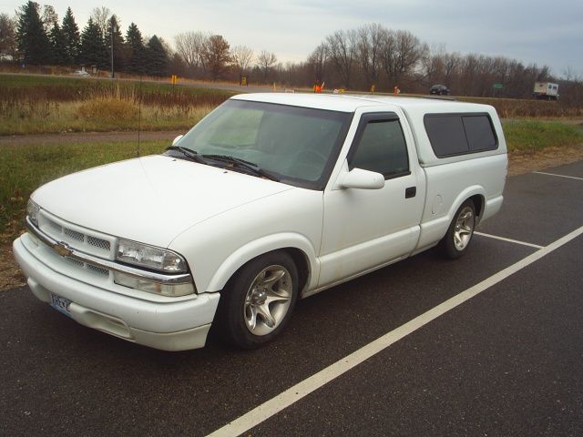 1998 Chevrolet S10 Es/lx