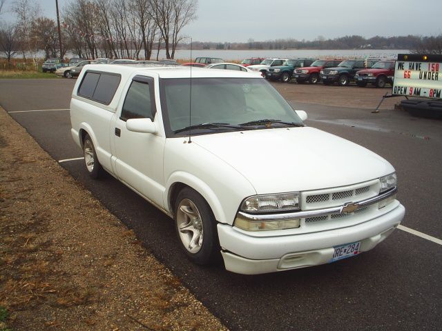 1998 Chevrolet S10 Es/lx