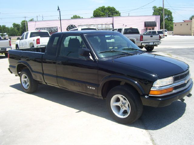 1998 Chevrolet S10 4dr Sdn Auto GLS w/XM