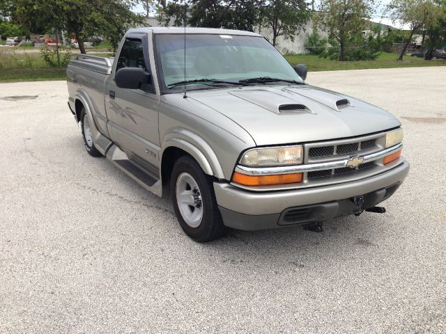 1998 Chevrolet S10 T Chairs