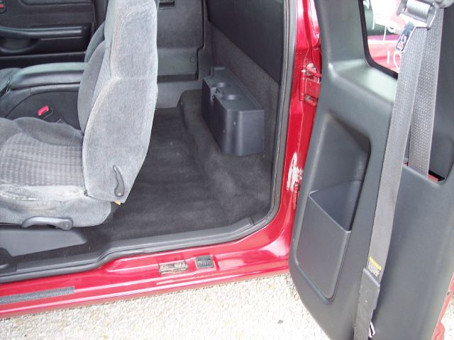 1999 Chevrolet S10 Handicap Lift And Control Leg 1 Owner