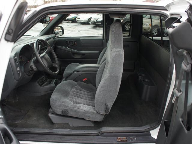 1999 Chevrolet S10 Touring W/nav.sys