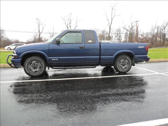1999 Chevrolet S10 Supercab Flareside 145 4WD