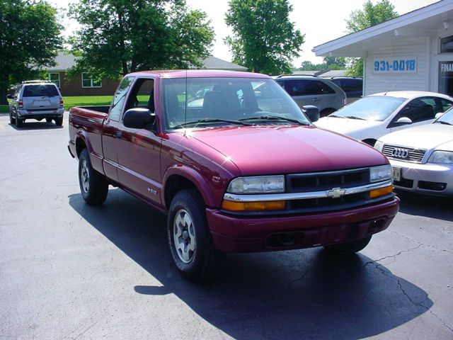 2000 Chevrolet S10 Handicap Lift And Control Leg 1 Owner