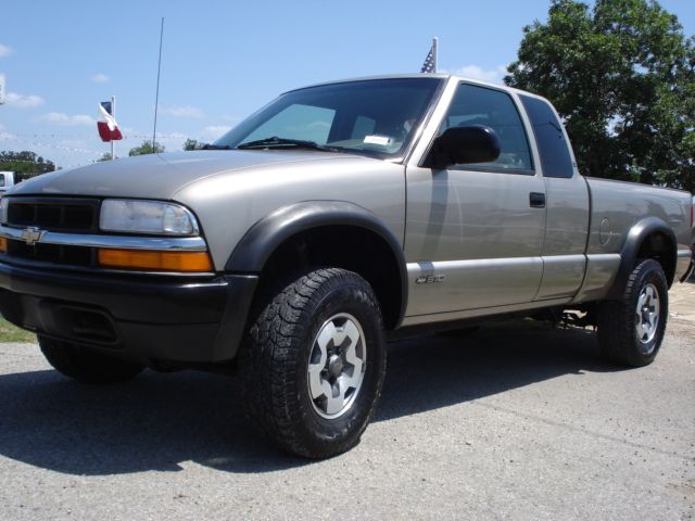 2000 Chevrolet S10 Handicap Lift And Control Leg 1 Owner