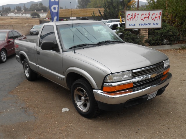 2000 Chevrolet S10 4dr SR5 V8 Auto 4WD