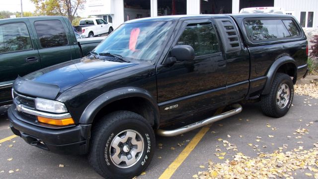 2000 Chevrolet S10 Signature Premium