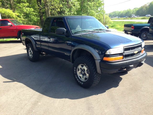 2000 Chevrolet S10 Handicap Lift And Control Leg 1 Owner