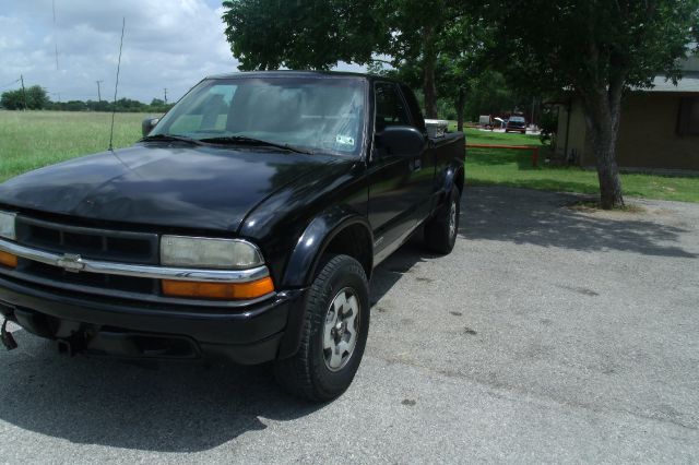 2000 Chevrolet S10 Signature Premium