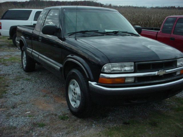 2000 Chevrolet S10 Signature Premium