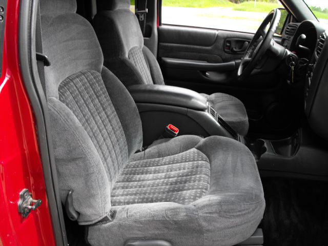 2000 Chevrolet S10 3.5 SE Coupe