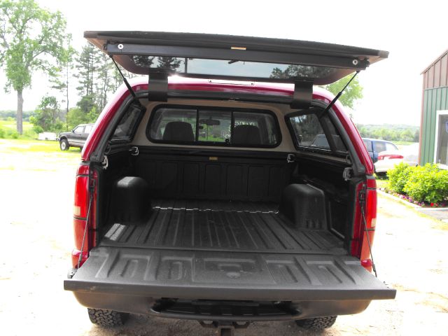 2000 Chevrolet S10 3.5 SE Coupe