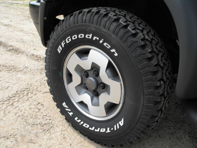 2000 Chevrolet S10 3.5 SE Coupe