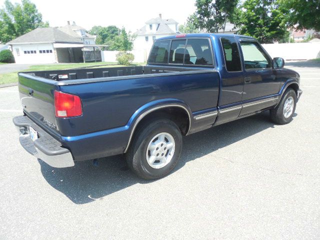 2000 Chevrolet S10 Handicap Lift And Control Leg 1 Owner