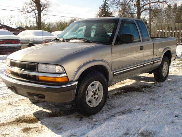 2000 Chevrolet S10 Handicap Lift And Control Leg 1 Owner