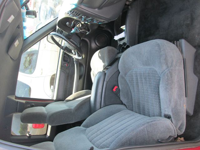 2000 Chevrolet S10 4dr Sdn Auto GLS w/XM