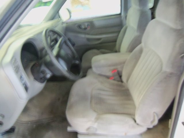 2001 Chevrolet S10 4dr Sdn Auto GLS w/XM