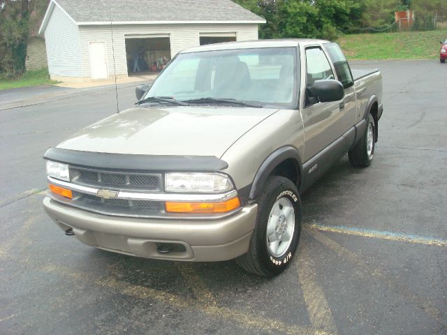 2001 Chevrolet S10 Handicap Lift And Control Leg 1 Owner