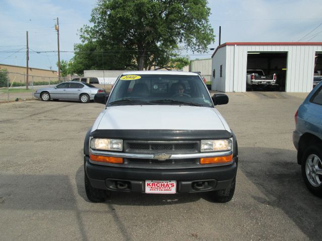 2001 Chevrolet S10 Handicap Lift And Control Leg 1 Owner