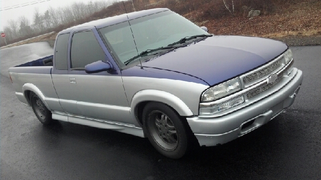 2001 Chevrolet S10 V8 CXS