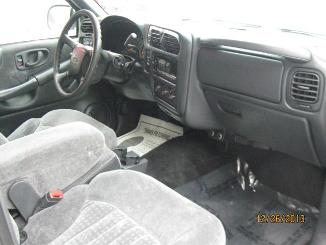 2001 Chevrolet S10 Handicap Lift And Control Leg 1 Owner