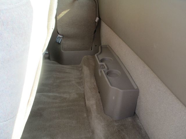 2001 Chevrolet S10 Handicap Lift And Control Leg 1 Owner