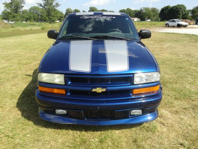 2001 Chevrolet S10 Overland 4X4 (eldora)
