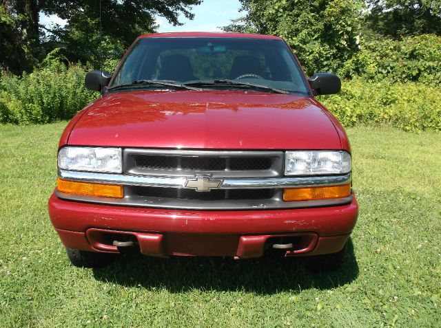 2001 Chevrolet S10 Handicap Lift And Control Leg 1 Owner