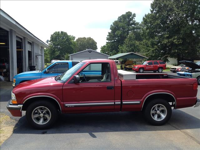 2001 Chevrolet S10 3.0cl W/leath