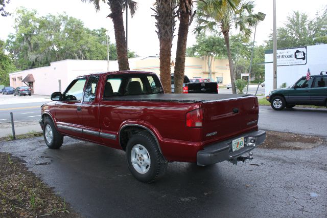 2001 Chevrolet S10 Handicap Lift And Control Leg 1 Owner