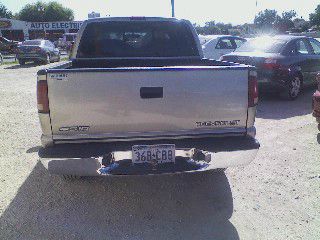 2001 Chevrolet S10 C300 Luxury Sedan 4D