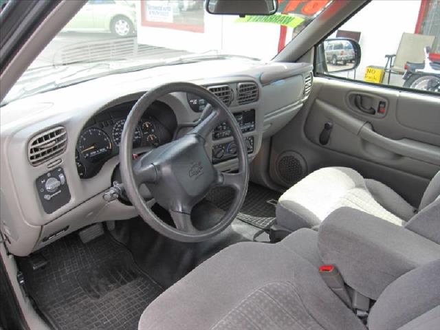 2002 Chevrolet S10 Crew Cab 4WD