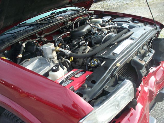 2002 Chevrolet S10 Handicap Lift And Control Leg 1 Owner