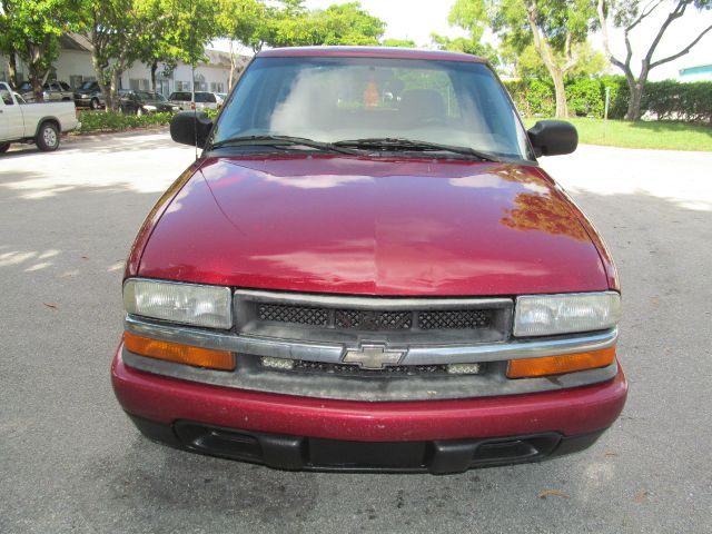 2002 Chevrolet S10 4dr Sdn Auto GLS w/XM