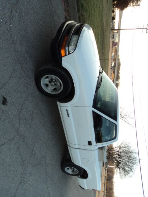 2002 Chevrolet S10 QUAD CAB 160.5 WB ST