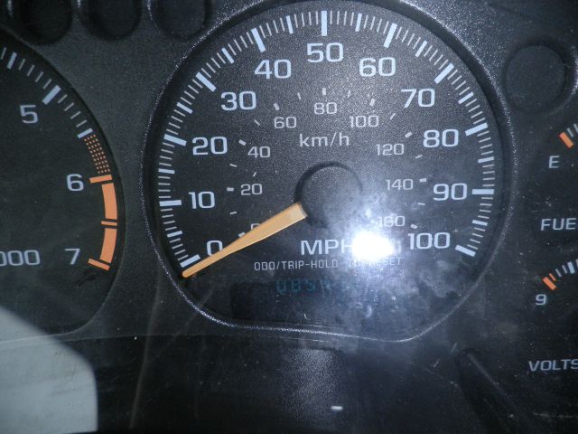 2002 Chevrolet S10 4dr Sdn Auto GLS w/XM